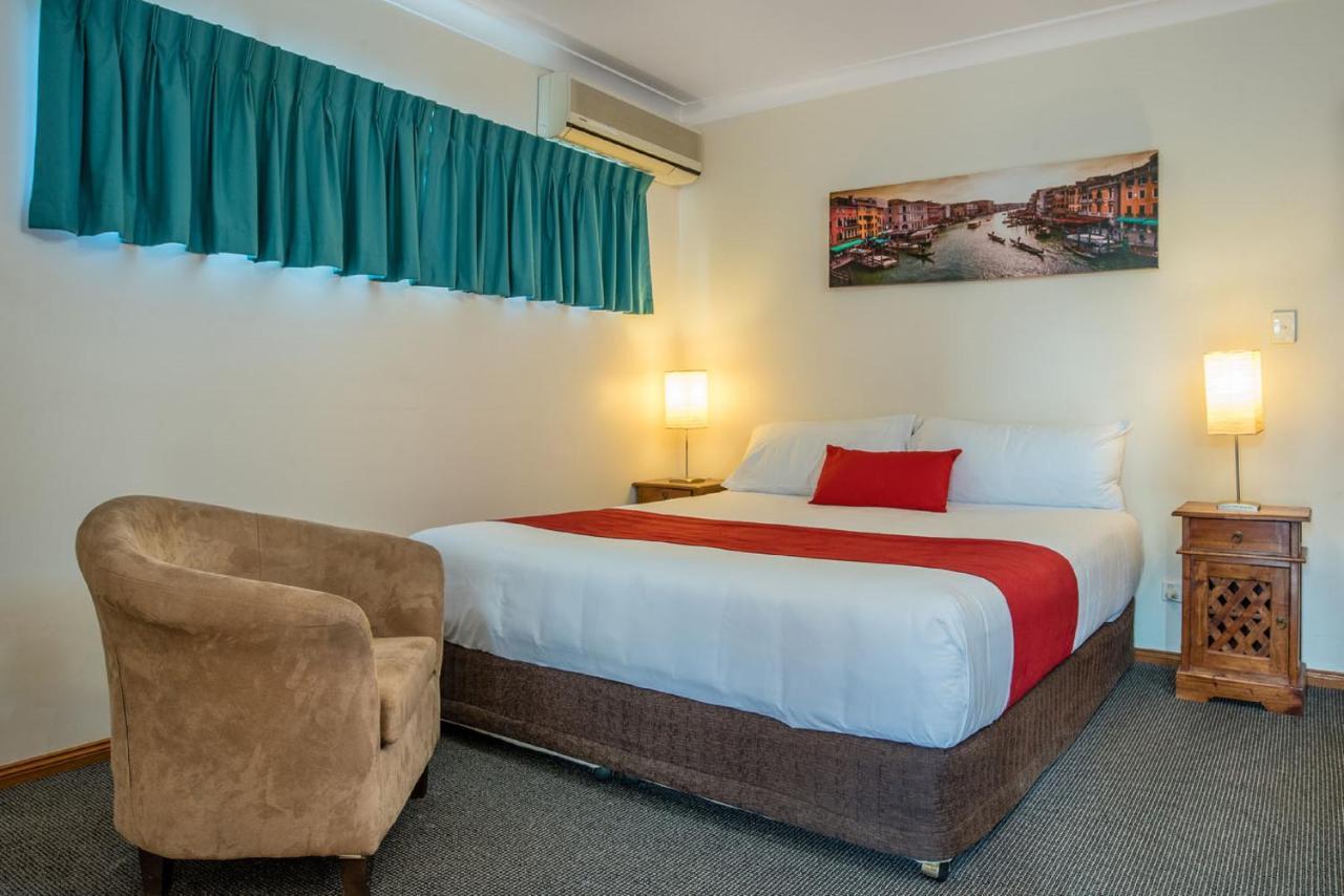 Aspley Carsel Motor Inn Бризбейн Екстериор снимка